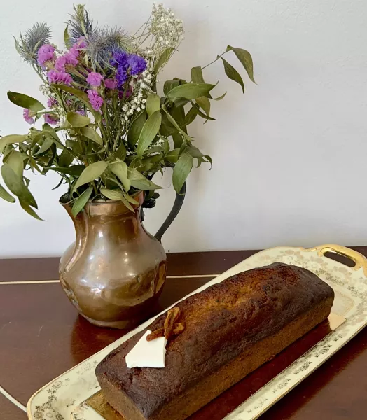 Cake Citron, Abricot et Graines de Sésame Noir